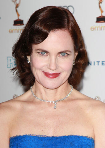 File:Elizabeth McGovern.jpg