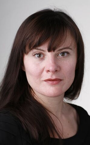 File:Monica Dolan.jpg