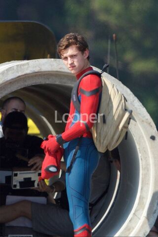 File:Tom Holland-0.jpg