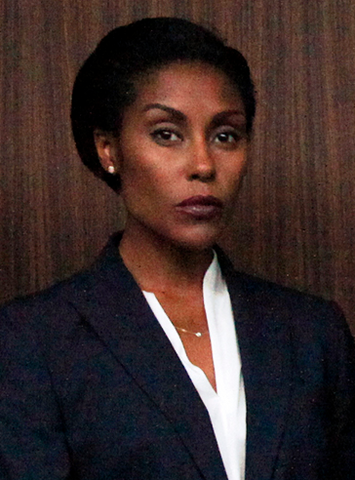 File:Anne Weaver.png