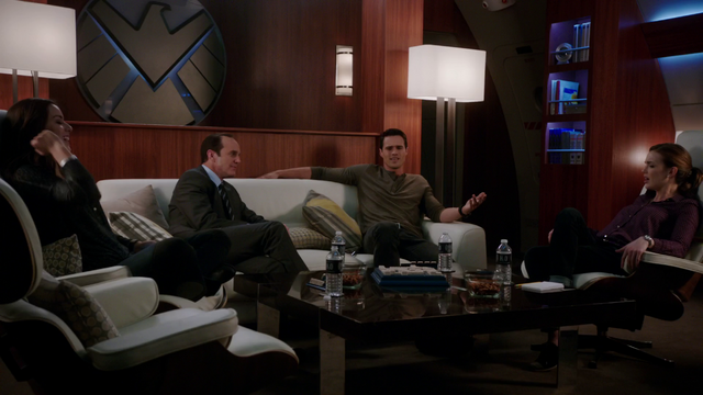 File:CoulsonsTeam3-AoSRepairs.png