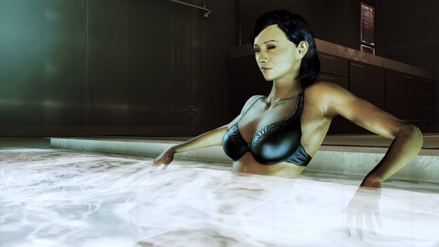 File:TRAYNOR - HOT (tub).png