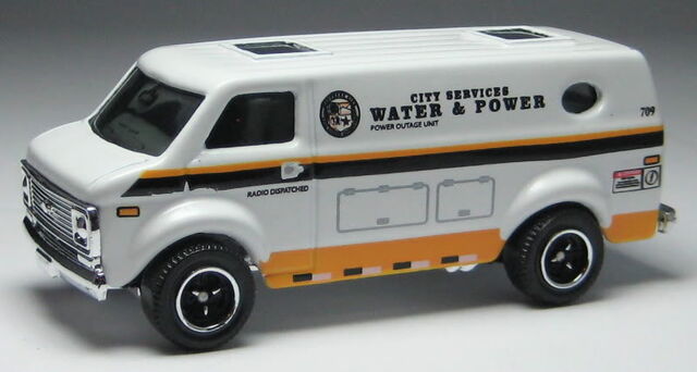 File:0849ChevyVanWhite.jpg