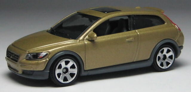 File:0704VolvoC30Gold.jpg