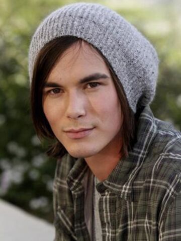 File:Tyler Blackburn.jpg