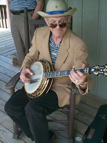 File:DougDillard.jpg