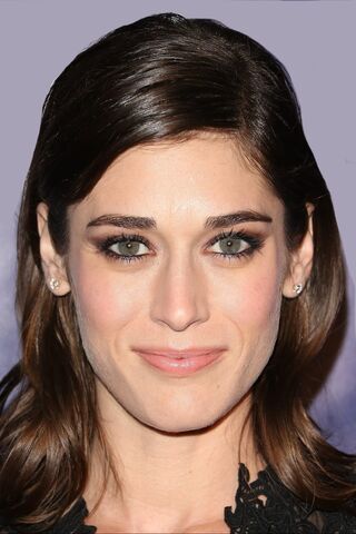 File:Lizzy Caplan.jpg