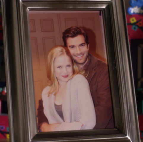 File:Ariel and David.png