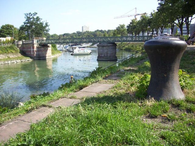 Datei:Rhein-19.jpg