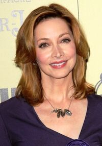 Sharonlawrence.jpg
