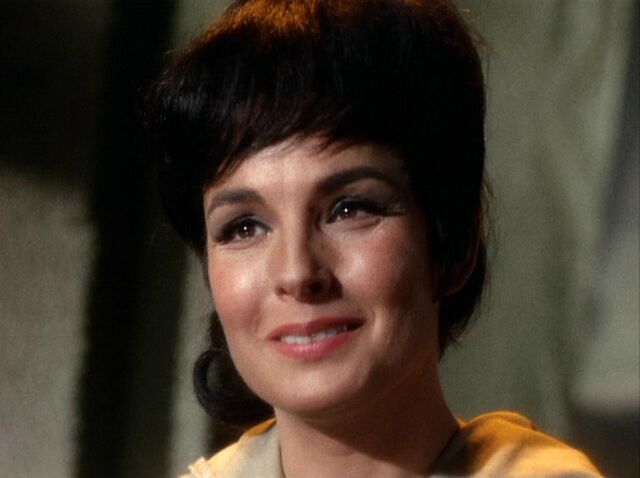 File:M-113 creature as Nancy to McCoy.jpg