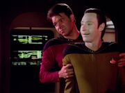 Riker und Data im Maschinenraum.jpg