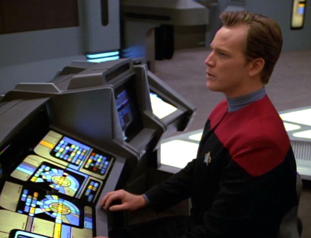 File:Intrepid helm station.jpg