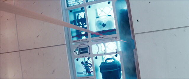 File:Emergency equipment.jpg