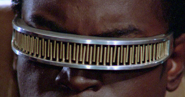 File:VISOR close-up.jpg