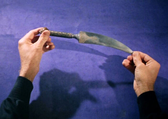 File:Argus river knife.jpg