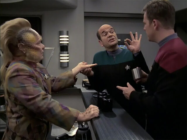 File:Neelix Doc Paris.jpg