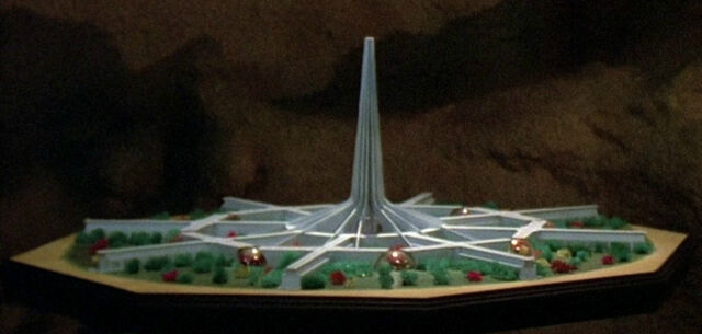 File:Farpoint Station model.jpg