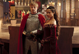 Merlin-the-hollow-queen-arthur-gwen