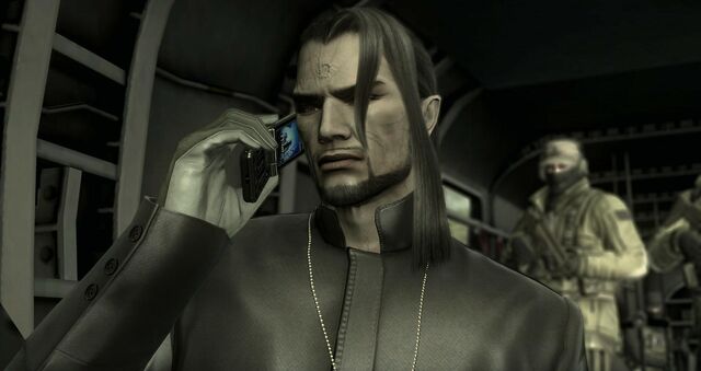 File:MGS4 Vamp cell phone.jpg