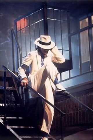 File:Smooth Criminal Gallery 4.jpg