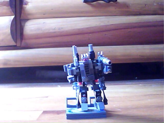 File:Robot 2 01.jpg