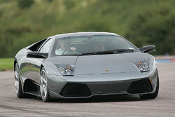 800px-Gray Lamborghini LP640