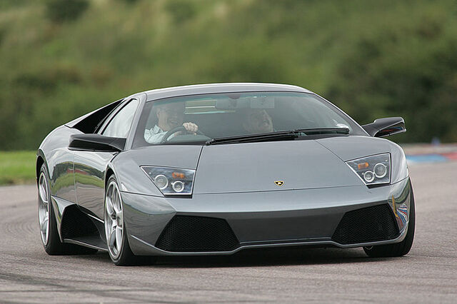 File:800px-Gray Lamborghini LP640.jpg