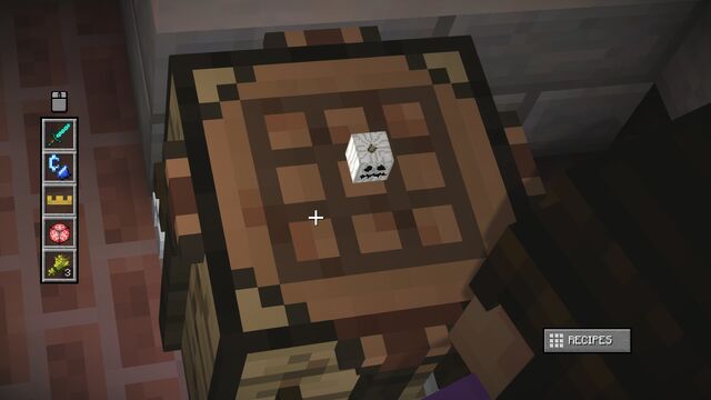 File:Mcsm ep8 WhitePumpkinonCraftingTable.jpg