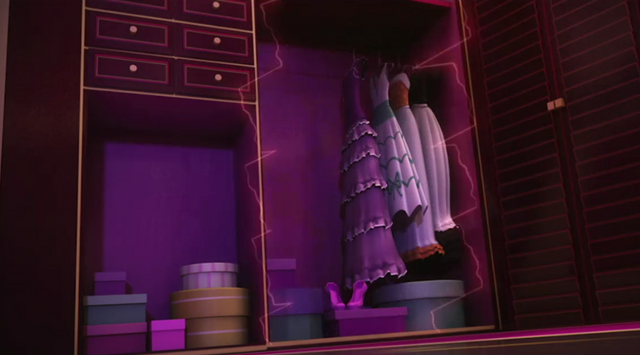 Archivo:HabitaciónChloé3.png