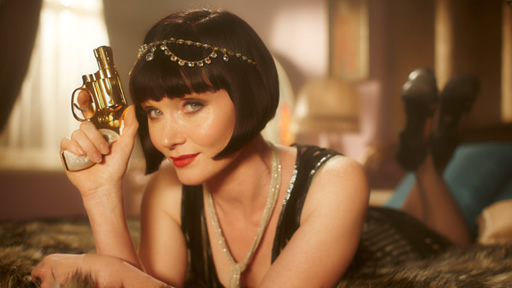 Phryne-gun-bed