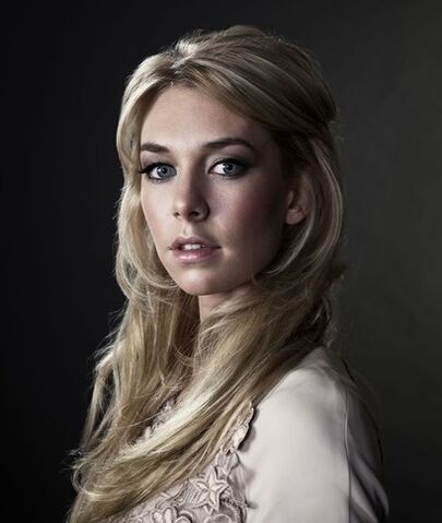 File:Vanessa-Kirby.jpg