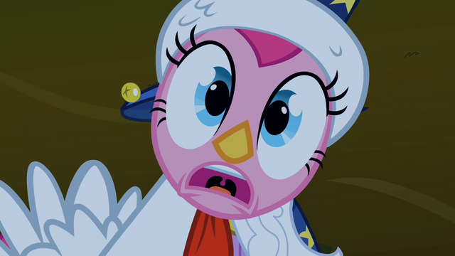 File:Pinkie Pie 'It's Nightmare Moon! Run!' S2E4.png