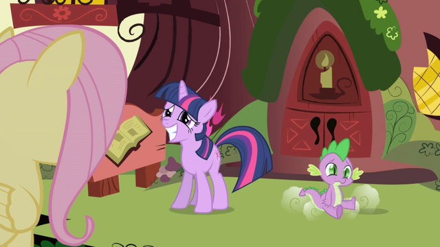File:Spike thuds on the ground S1E01.png