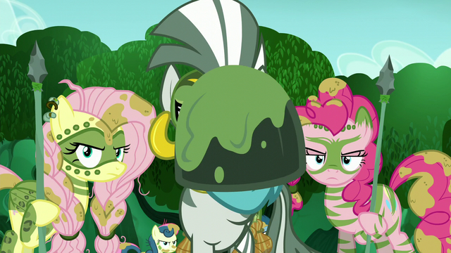 File:Zecora putting her hoof closer S5E26.png