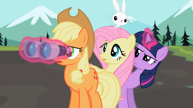 File:Applejack looking for Rainbow Dash S02E07.png