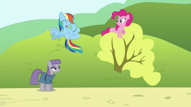File:Rainbow "Yeah!" S4E18.png