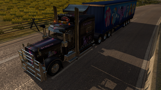 File:FANMADE ETS2 Peterbilt 389 Custom - Twilight Skin 3.png