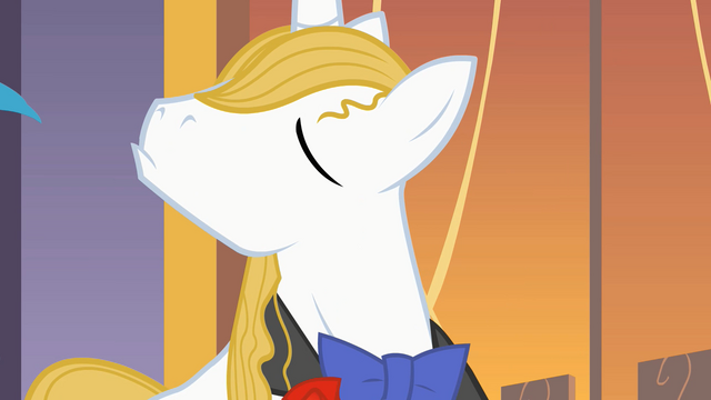 File:Prince Blueblood angrily pouts S01E26.png