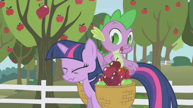 File:Twilight frowning S01E03.png