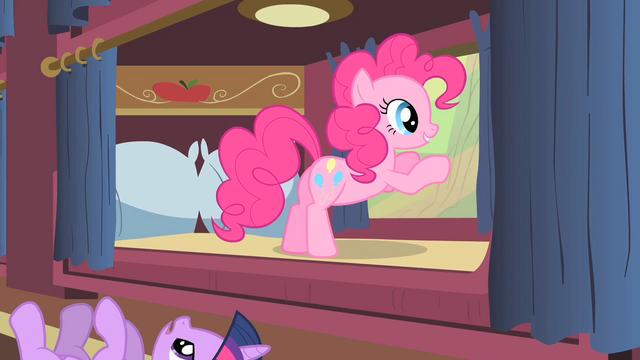 File:Pinkie Pie looking outside the window at buffalo S1E21.png