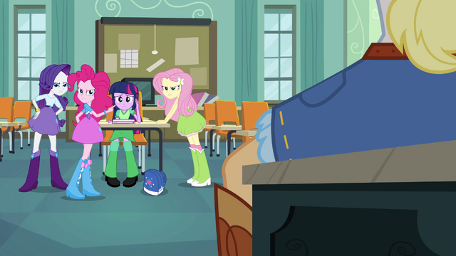 File:Applejack interrupts argument EG.png
