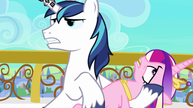 File:Shining 'Twiley!' S3E1.png