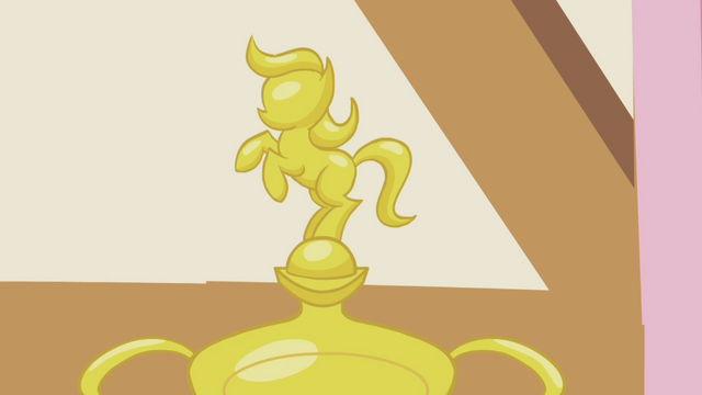 File:Applejack's trophy S1E04.png