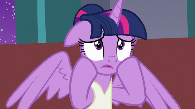File:Twilight Sparkle "sorry, it's just" S7E10.png
