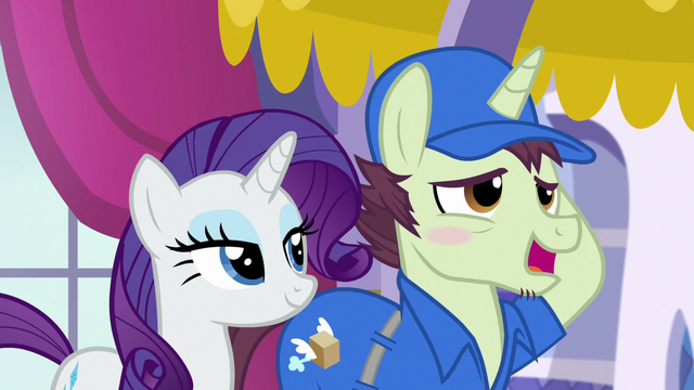 File:Mailpony blushes S5E15.png