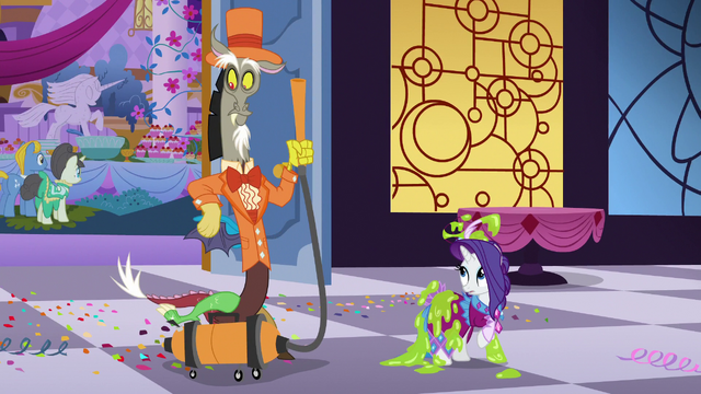 File:Discord with a vacuum cleaner S3E7.png