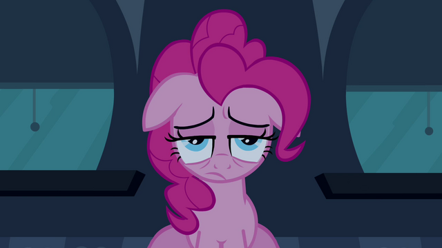 File:Pinkie Pie feeling sleepy S2E24.png