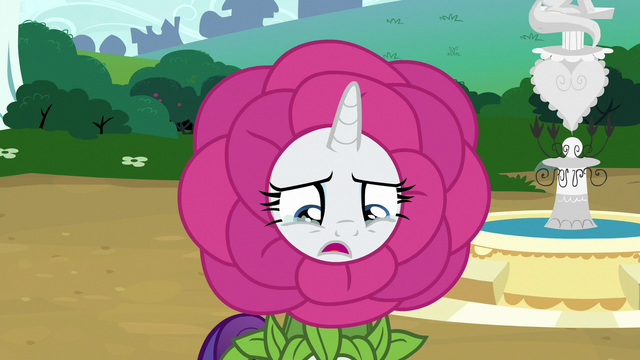 File:Rarity "talked to me like that" S7E6.png