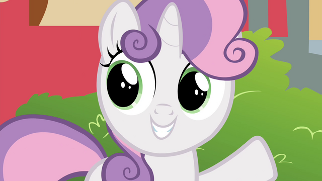 File:Sweetie grin S4E15.png